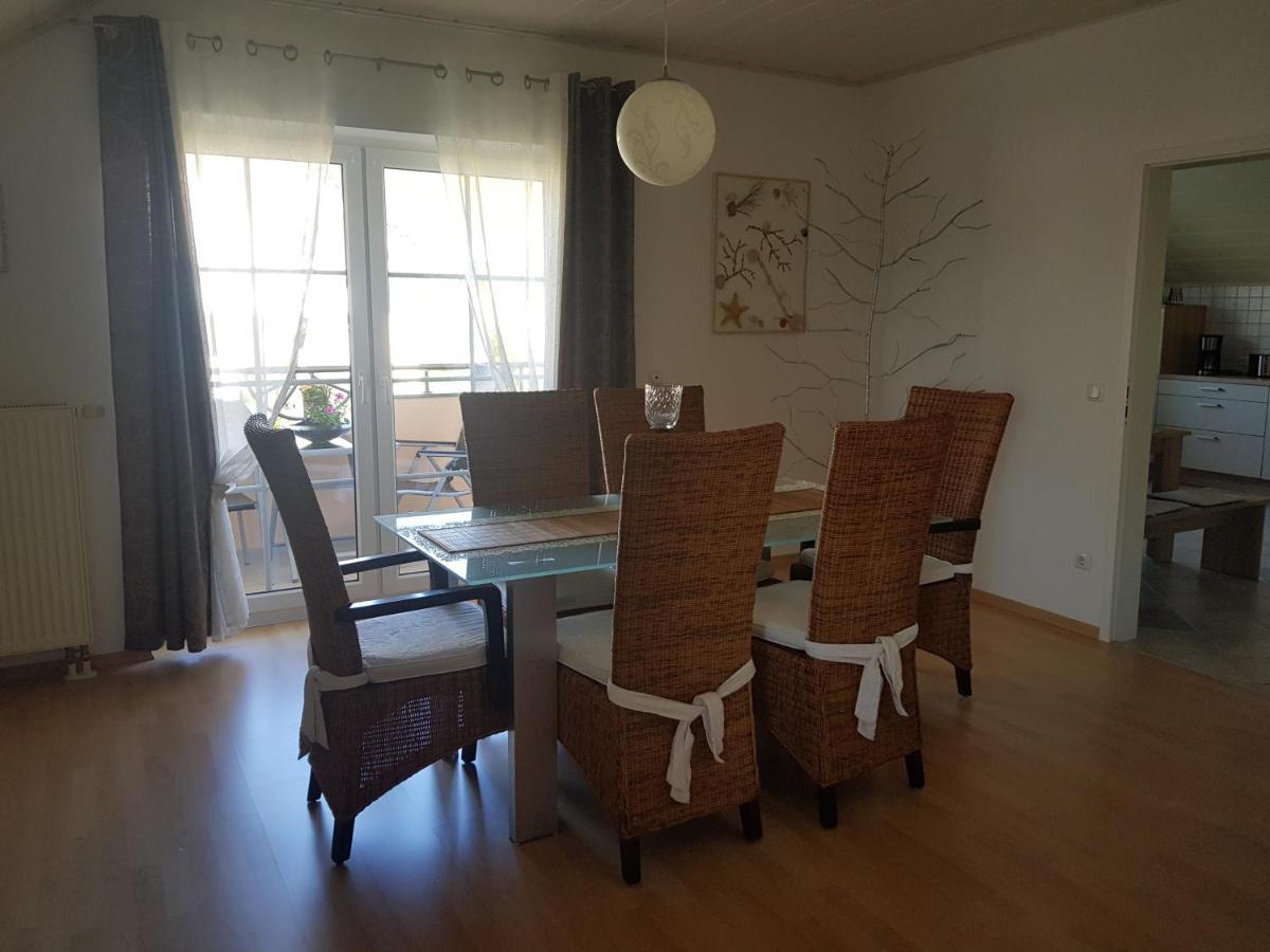 Ferienwohnung Toni Mit Balkon Und Garten Pemfling Kültér fotó